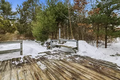 18 Wordell St, Rochester, MA 02770 - Photo 7