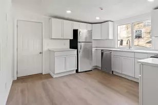 42 William St, Worcester, MA 01609 - Photo 5