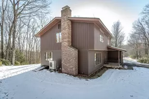 49 Glasgow Dr, Russell, MA 01071 - Photo 37