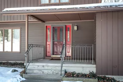 49 Glasgow Dr, Russell, MA 01071 - Photo 3