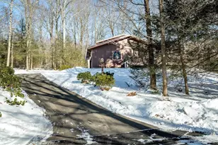 49 Glasgow Dr, Russell, MA 01071 - Photo 33