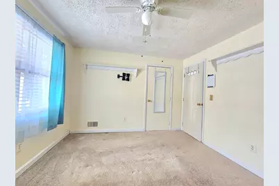 8 Algonquin Dr, Dartmouth, MA 02748 - Photo 15