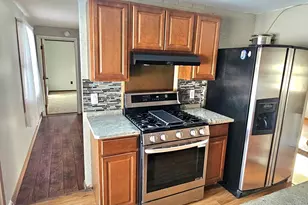 8 Algonquin Dr, Dartmouth, MA 02748 - Photo 3