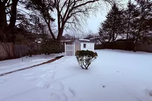 17 Margaret Rd, Stoneham, MA 02180 - Photo 9