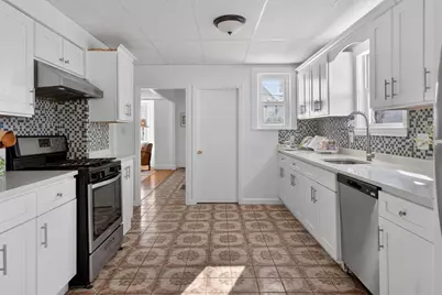 41 Prescott St, Everett, MA 02149 - Photo 17