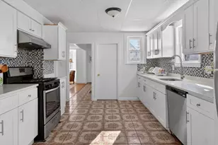 41 Prescott St, Everett, MA 02149 - Photo 17