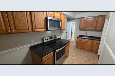 77 Green St #11, Lynn, MA 01902 - Photo 1