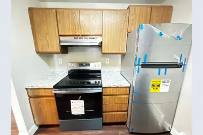 174 High St #307, Holyoke, MA 01040 - Photo 3