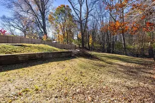 186 Bolton St, Springfield, MA 01129 - Photo 5