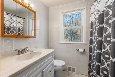 186 Bolton St, Springfield, MA 01129 - Photo 25