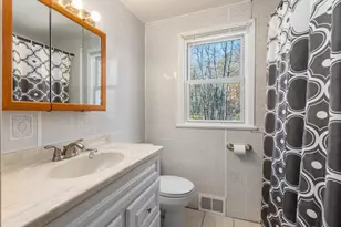 186 Bolton St, Springfield, MA 01129 - Photo 25