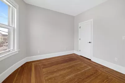 921-923 E Broadway #2, Boston, MA 02127 - Photo 9