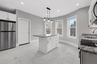 921-923 E Broadway #3, Boston, MA 02127 - Photo 1