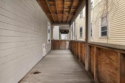 921-923 E Broadway #3, Boston, MA 02127 - Photo 11