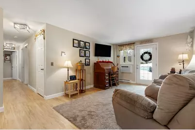 125 Heritage Dr #125, Northbridge, MA 01588 - Photo 9