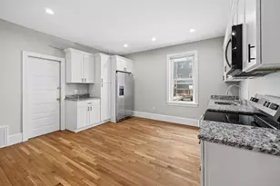 921-923 E Broadway, Boston, MA 02127 - Photo 3