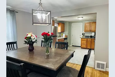 42 Marquette St., Springfield, MA 01104 - Photo 5