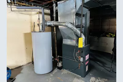 42 Marquette St., Springfield, MA 01104 - Photo 21