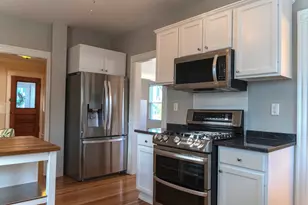 118 Newburg St, Boston, MA 02131 - Photo 7