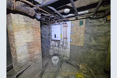 17-19 Bracewell Ave, North Adams, MA 01247 - Photo 25