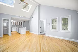 11 Elmwood Ave, Winchester, MA 01890 - Photo 3