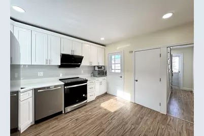 9 Westford St, Quincy, MA 02169 - Photo 3