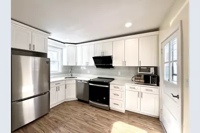 9 Westford St, Quincy, MA 02169 - Photo 3