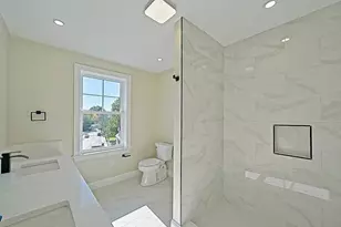 1905 River St, Boston, MA 02136 - Photo 17