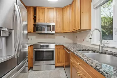 184 Rawson Rd, Brookline, MA 02445 - Photo 3