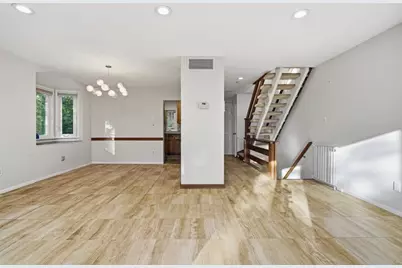 184 Rawson Rd, Brookline, MA 02445 - Photo 7