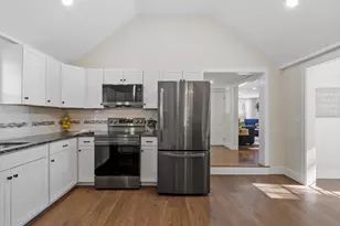 226 Glenallen St, Winchendon, MA 01475 - Photo 3