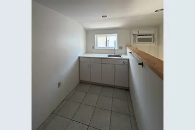 52 Jefferson Ave #1, Everett, MA 02149 - Photo 9