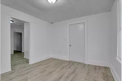 1397 Worcester Street #2, Springfield, MA 01151 - Photo 5