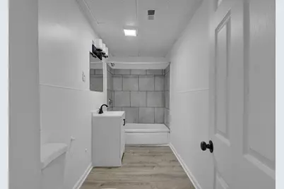 1397 Worcester Street #2, Springfield, MA 01151 - Photo 9