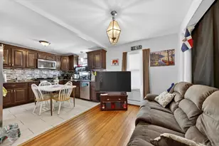 93 Lawton St, Fall River, MA 02721 - Photo 3