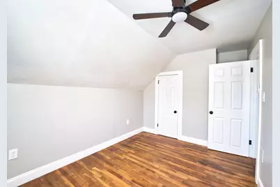 366 Ash St, New Bedford, MA 02740 - Photo 21