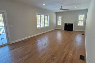 138 Elm St, Uxbridge, MA 01569 - Photo 11