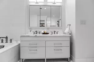 22 Liberty Dr, Boston, MA 02210 - Photo 23