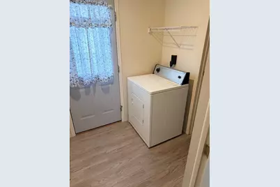 1044 Phillips Rd #25, New Bedford, MA 02745 - Photo 15