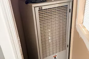 1044 Phillips Rd, New Bedford, MA 02745 - Photo 17