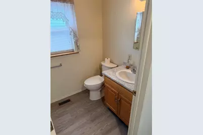 1044 Phillips Rd #25, New Bedford, MA 02745 - Photo 7