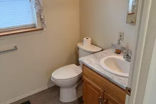 1044 Phillips Rd, New Bedford, MA 02745 - Photo 7