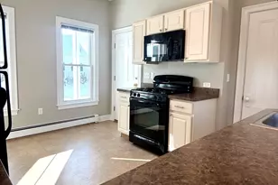 19 Pleasant St, Wakefield, MA 01880 - Photo 13