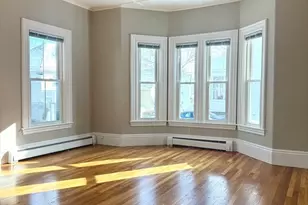 19 Pleasant St, Wakefield, MA 01880 - Photo 3