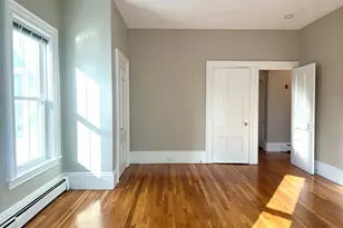 19 Pleasant St, Wakefield, MA 01880 - Photo 7