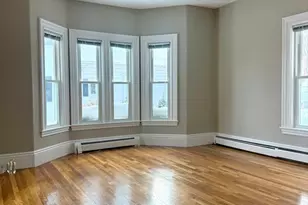 19 Pleasant St, Wakefield, MA 01880 - Photo 5