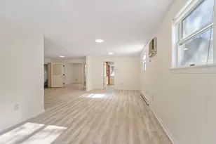 561 Main St, Boxford, MA 01921 - Photo 9