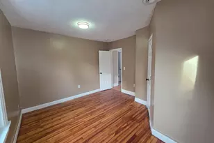 184 King St, Springfield, MA 01109 - Photo 13