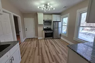 184 King St, Springfield, MA 01109 - Photo 3