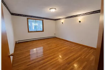 198 Washington St #1, Somerville, MA 02143 - Photo 11